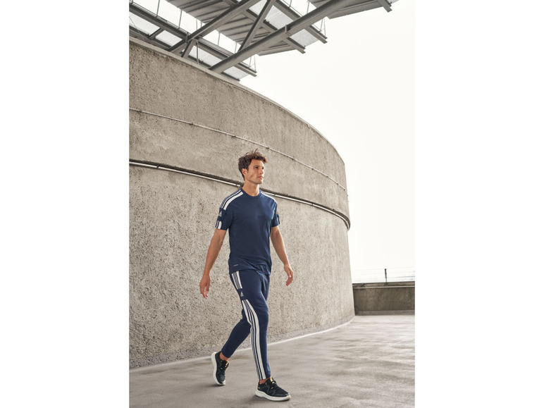 Gehe zu Vollbildansicht: adidas Herren T-Shirt Squadra, aus strapazierfähigem, recyceltem Polyester - Bild 3