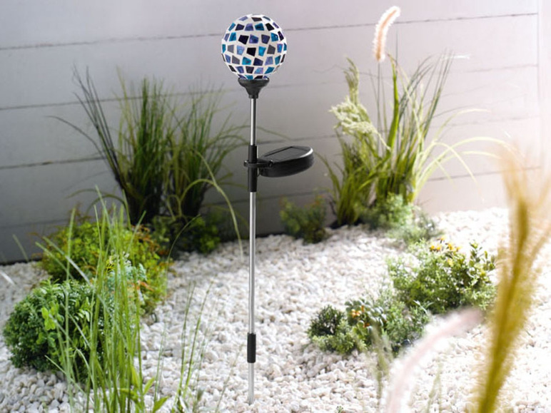 Gehe zu Vollbildansicht: MELINERA® LED-Gartenstecker, mit Solarmodul - Bild 3