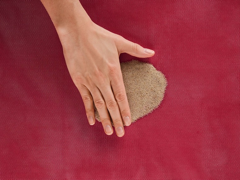 Gehe zu Vollbildansicht: CRIVIT® Strandmatte, 150 x 200 cm, sanddurchlässiges Gewebe, mit Metallösen - Bild 17