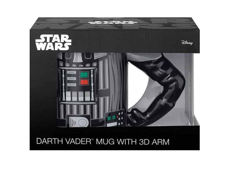Gehe zu Vollbildansicht: NBG Tasse 3D Arm Darth Vader - Fanartikel - Bild 1