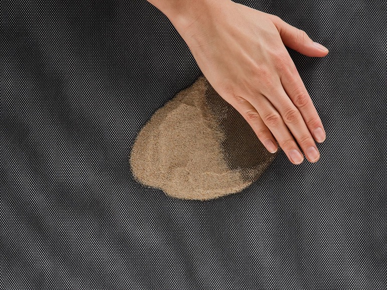 Gehe zu Vollbildansicht: CRIVIT® Strandmatte, 150 x 200 cm, sanddurchlässiges Gewebe, mit Metallösen - Bild 24