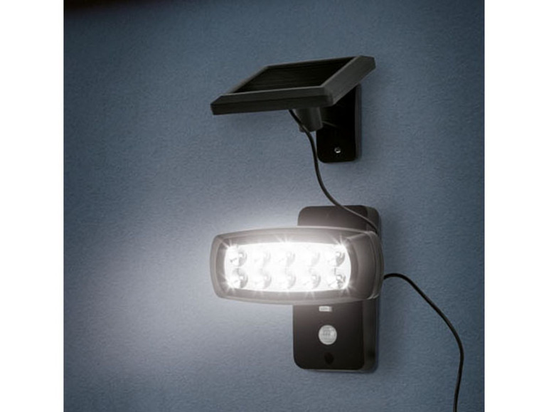 Gehe zu Vollbildansicht: LIVARNO LUX® LED-Strahler, mit Solarpanel, Sensor - Bild 2