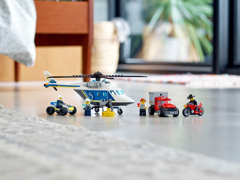 Gehe zu Vollbildansicht: LEGO® City 60243 »Verfolgungsjagd mit dem Polizeihubschrauber« - Bild 7
