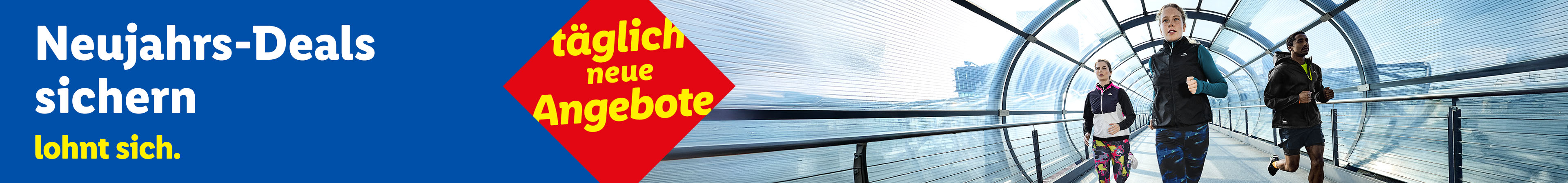 Drei Läufer in Sportkleidung auf einer Brücke. Text: Neujahrs-Deals sichern lohnt sich. Täglich neue Angebote.