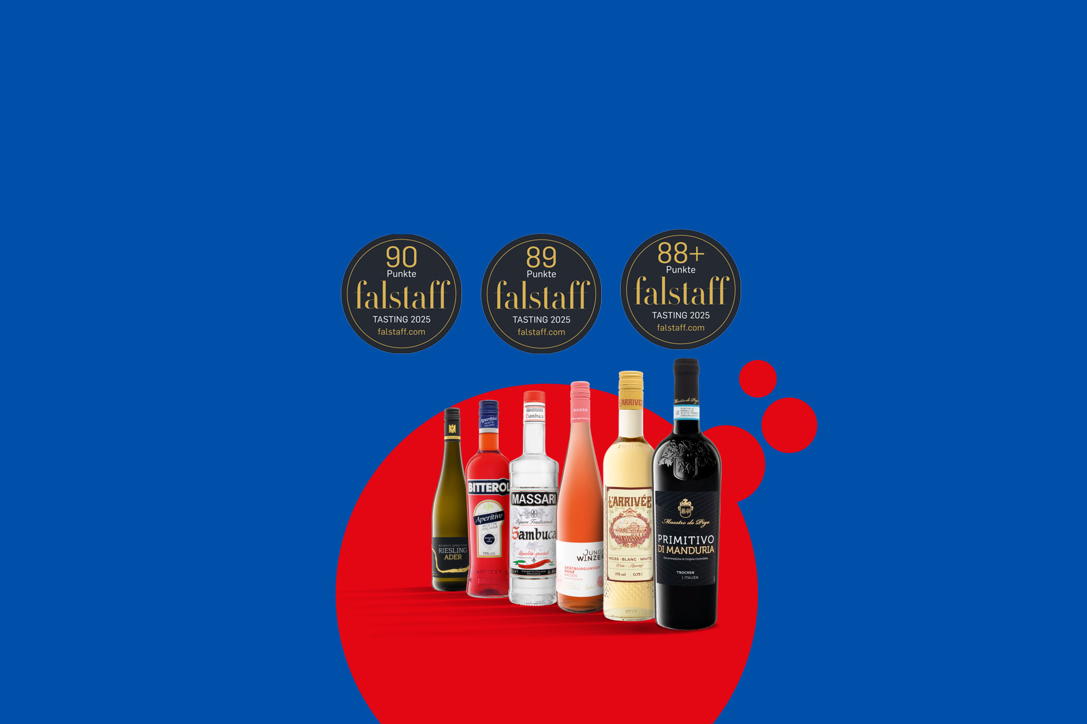 Eine Auswahl an Weinen und Spirituosen mit Falstaff-Bewertungen von 88 bis 90 Punkten.