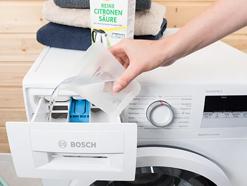 Waschmaschine entkalken: Hausmittel vs. Chemie